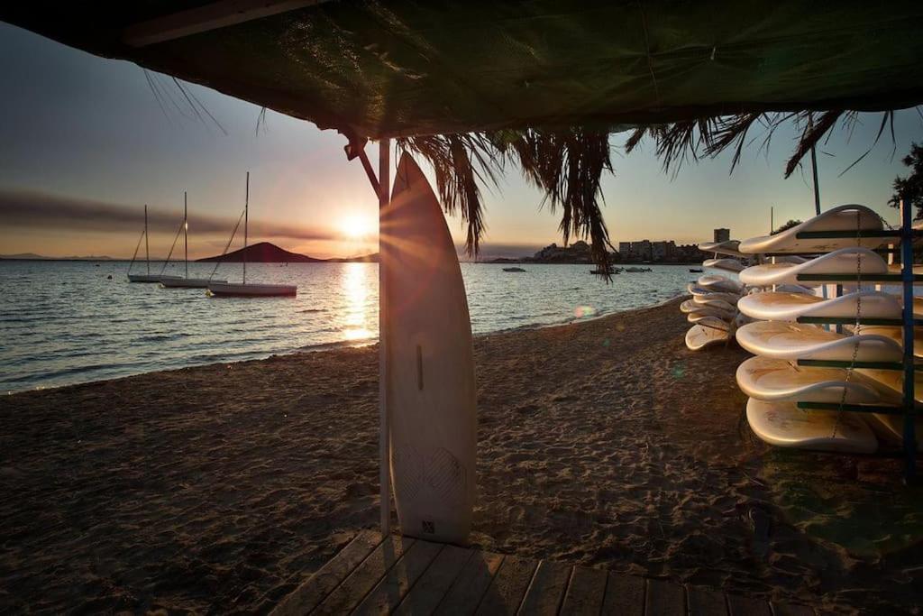 M&G Cozy Studio Apartment -Beachfront,Wifi,Aircon,Fullyequipped La Manga del Mar Menor Luaran gambar
