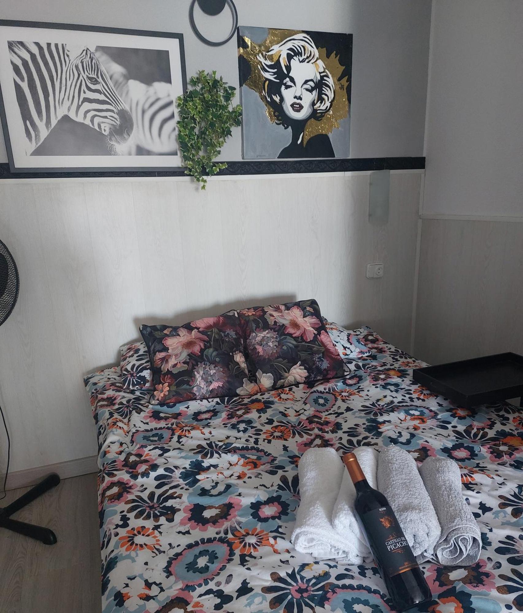 M&G Cozy Studio Apartment -Beachfront,Wifi,Aircon,Fullyequipped La Manga del Mar Menor Luaran gambar